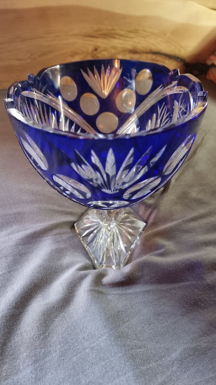 Bicchieri: .Kristallglasschale mit Hirsch – Usato da Sils im Domleschg venduto da platin01 6