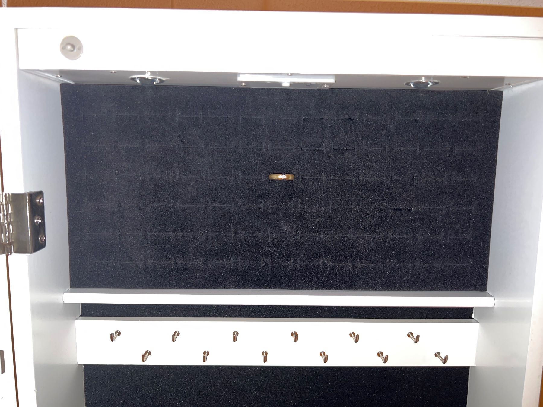 Schränke: Schmuckschrank – Gebraucht aus Dussnang von ser_vj2t 4