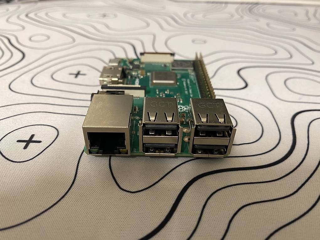 PCs: Raspberry Pi Model 3B+  – Neuf avec emballage d'origine à Laufen par Looc_ 2