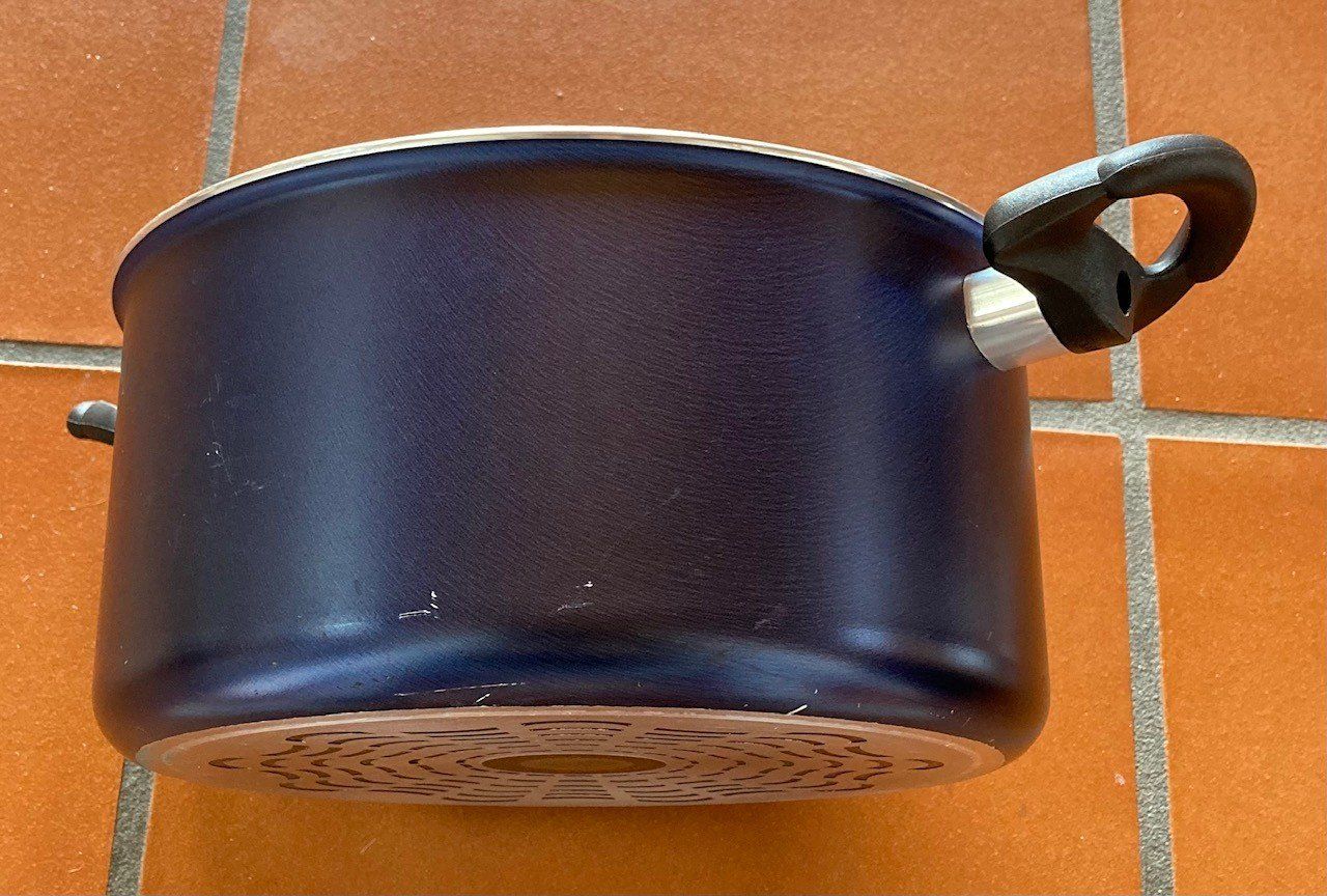 Pentole: Kochtopf mit Glasdeckel – Usato da Orselina venduto da Vrenegonde 4