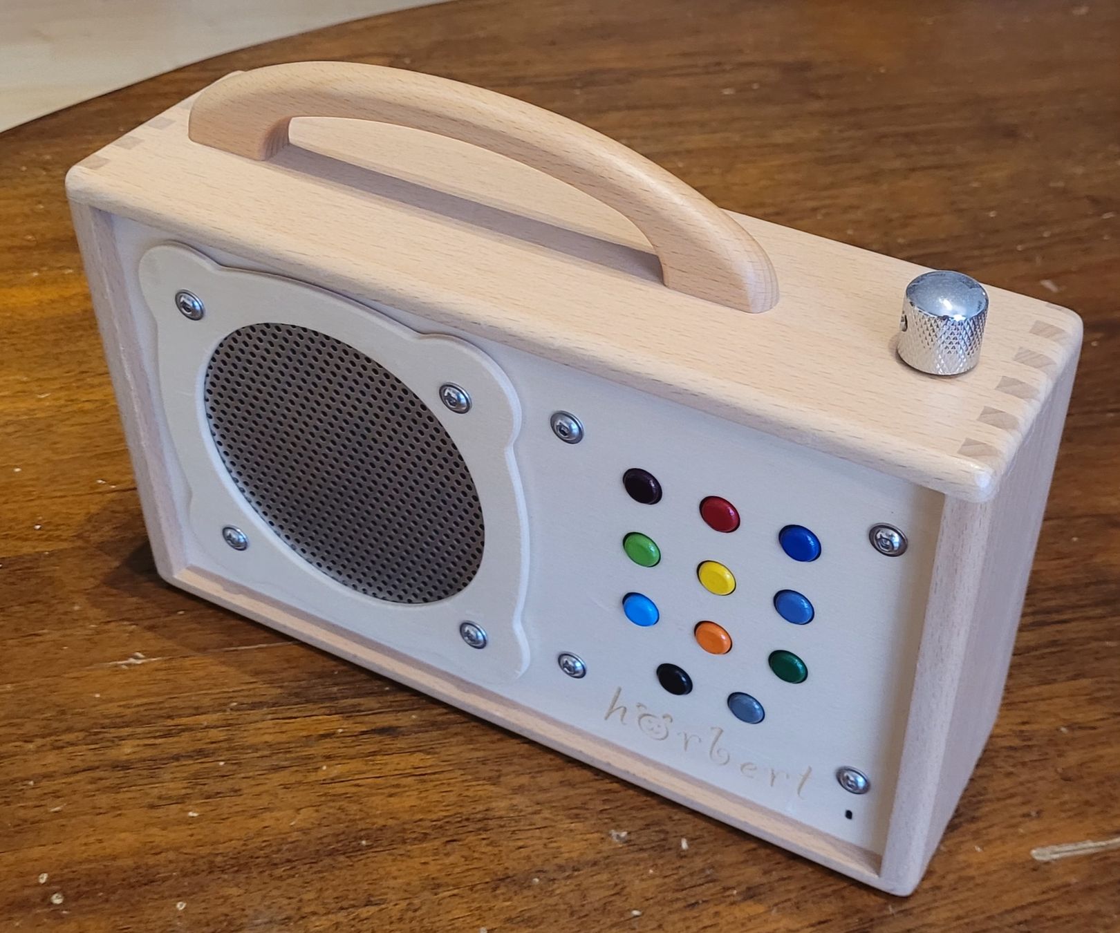 Spielzeuge: Lettore musicale in legno Herbert modello "Mini" – Gebraucht aus Tremona von Swiss_M87 1