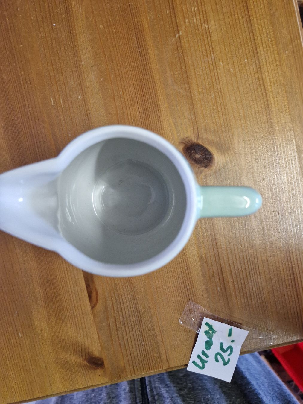 Rössler Teiere: Hübsches Milchkännchen, hellgrün,  Rössler 10cm – Usato da Mörigen venduto da Clio111 4