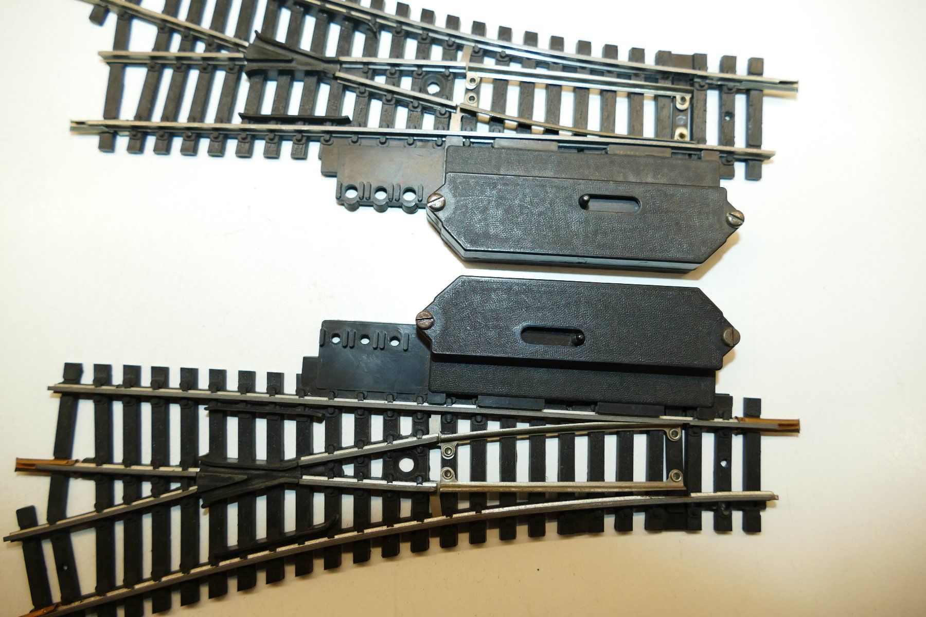 Lima Modellini di ferrovie: Lima H0: Handweichenpaar Einheit 4 – Usato da Niederhasli venduto da rail-duerst 1