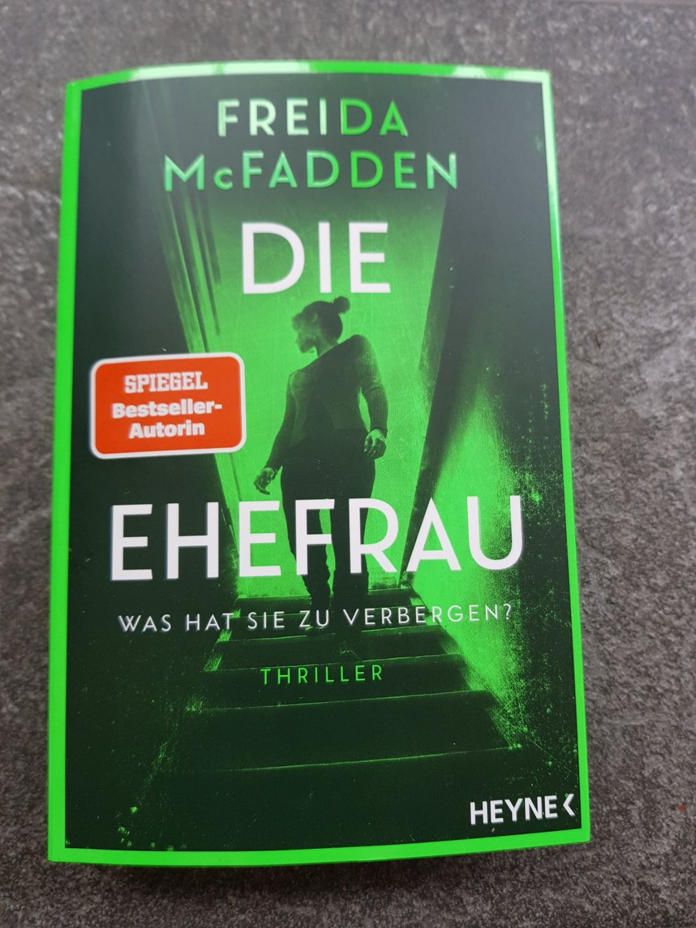Livres: DIE EHEFRAU / Freida McFadden / Thriller 2025 – D'occasion à Dietikon par marconi07