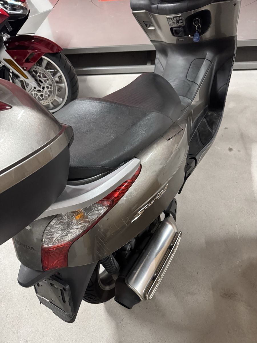 Honda Scooter: Honda silberwing 125  – Usato da Marthalen venduto da gho_xp9m 5