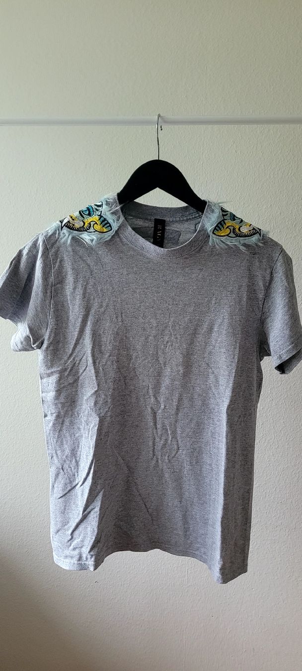 T-shirt: Ragyard T-Shirt Tiger Gr.M gut erhalten ein Eyecatcher – Usato da Emmenbrücke venduto da gatasalvache