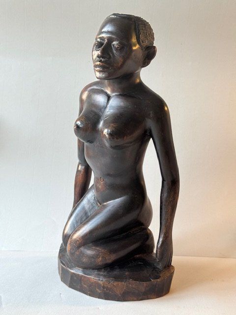 Sculture & Statue: Holzfigur Frau – Usato da Murten venduto da Bodoni59