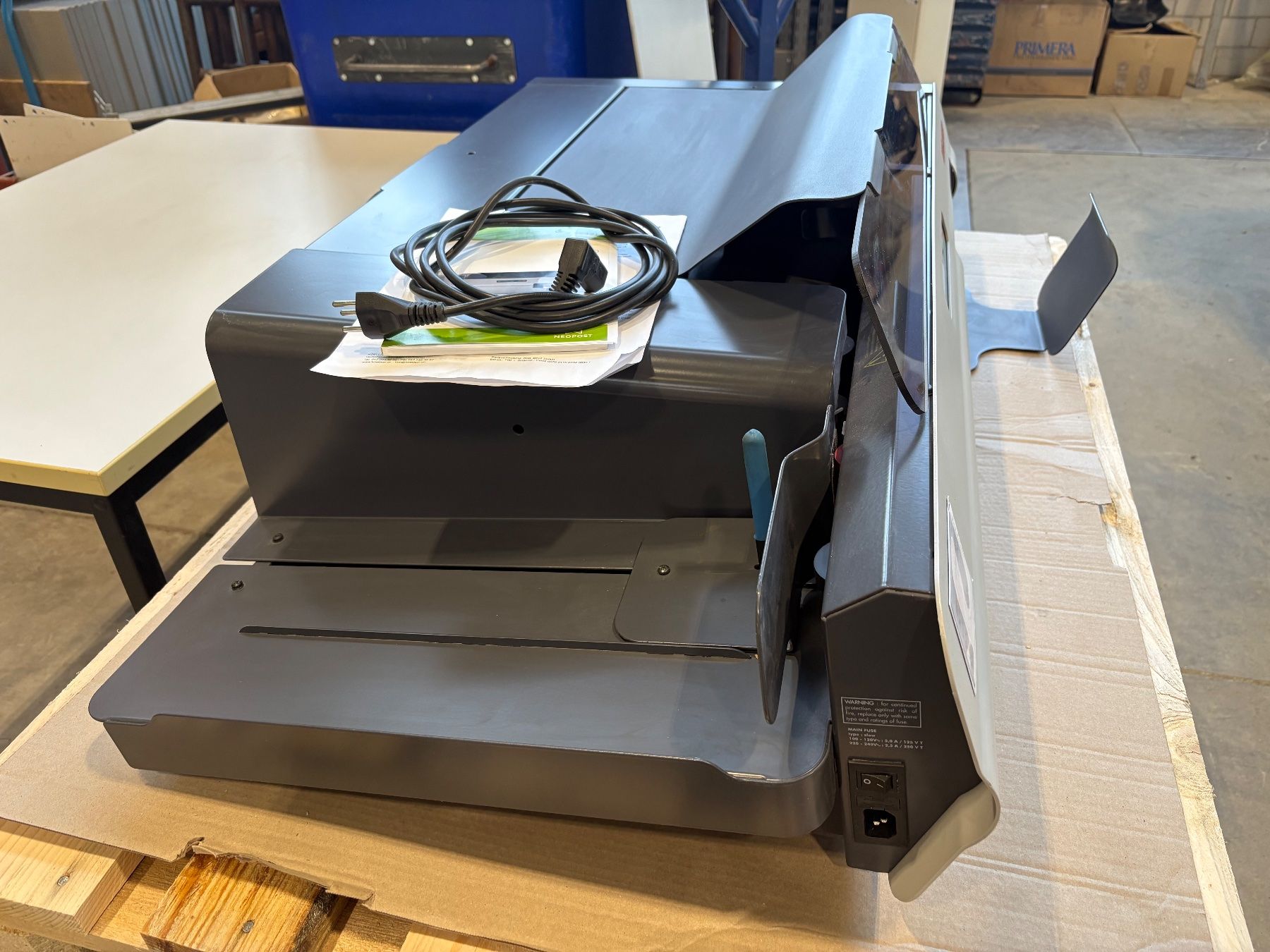 Tutte le macchine: Couvertöffner Büromaschine – Nuovo (secondo la descrizione) da Emmenbrücke venduto da Plan-C-Liquidationen 2