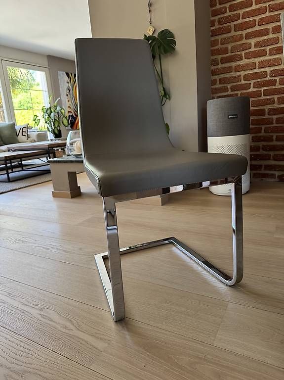 Sedie: Chaises Calligaris cuir Offre à saisir – Usato da Yvorne venduto da Pag8 4