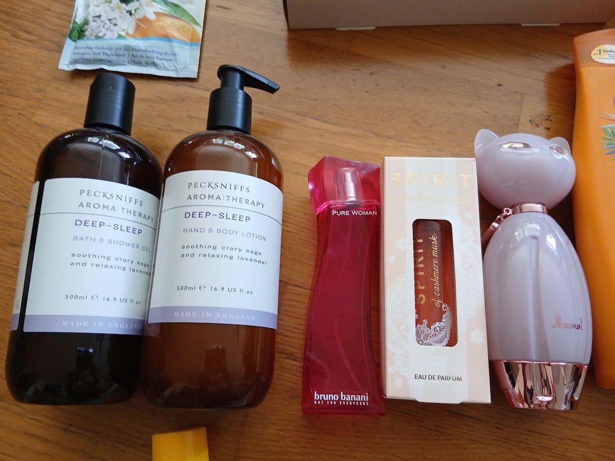 Autres soins du corps: Kosmetik Badesachen Paket – Neuf avec emballage d'origine à Dübendorf par Fip05 1