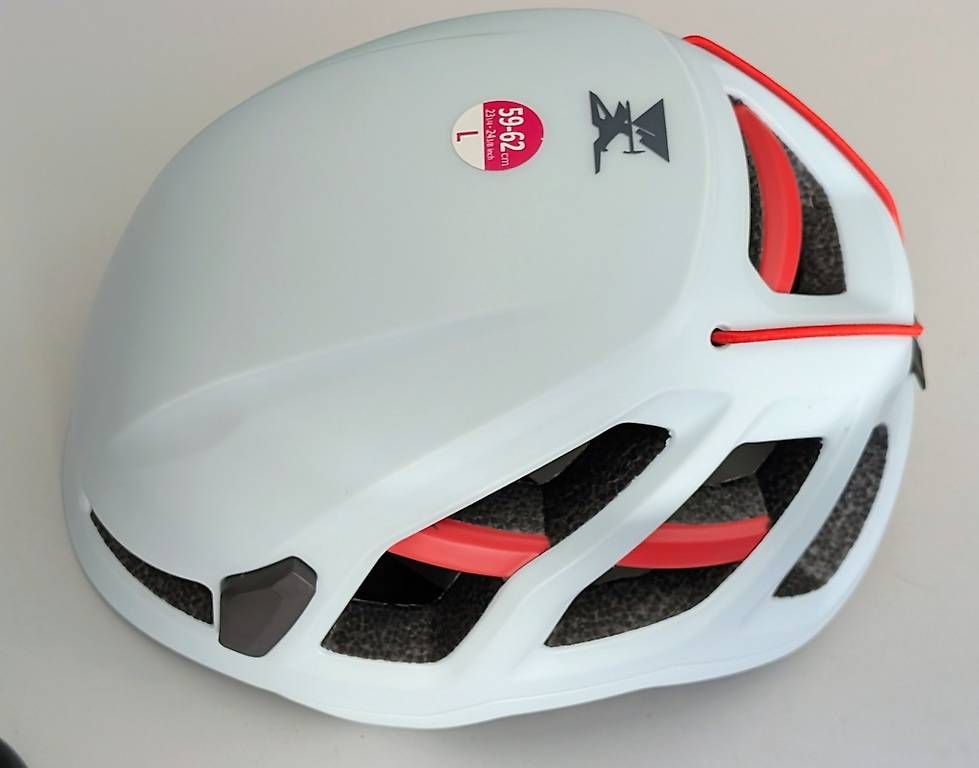 Caschi: Helm zum Klettern, Bergsteigen oder Skitouren – Nuovo (secondo la descrizione) da Chur venduto da himmel-blau