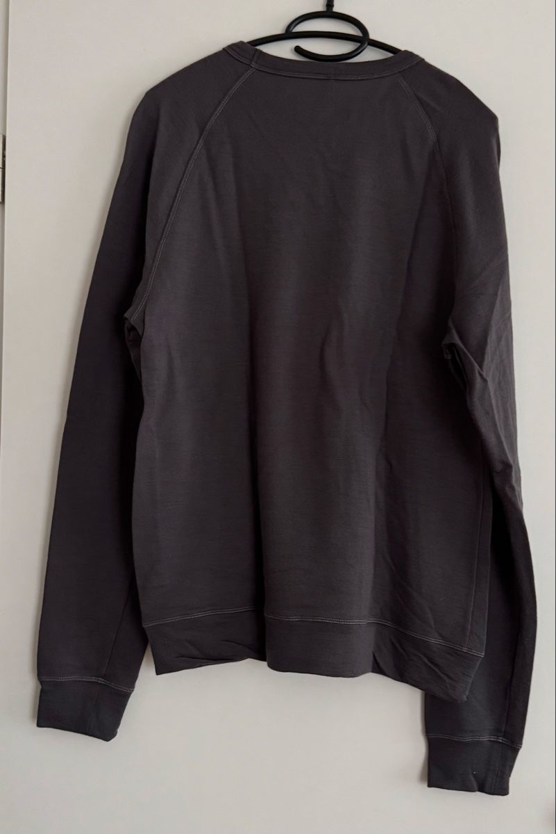 Peak Performance Pulls & Sweat-shirts: Peak Performance Pullover grau - Schurwolle - Grösse M – D'occasion à St.Gallen par Isnisodo 1