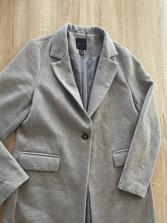 Cappotti: Mantel Grau – Usato da Basel venduto da Make-up-lover 3