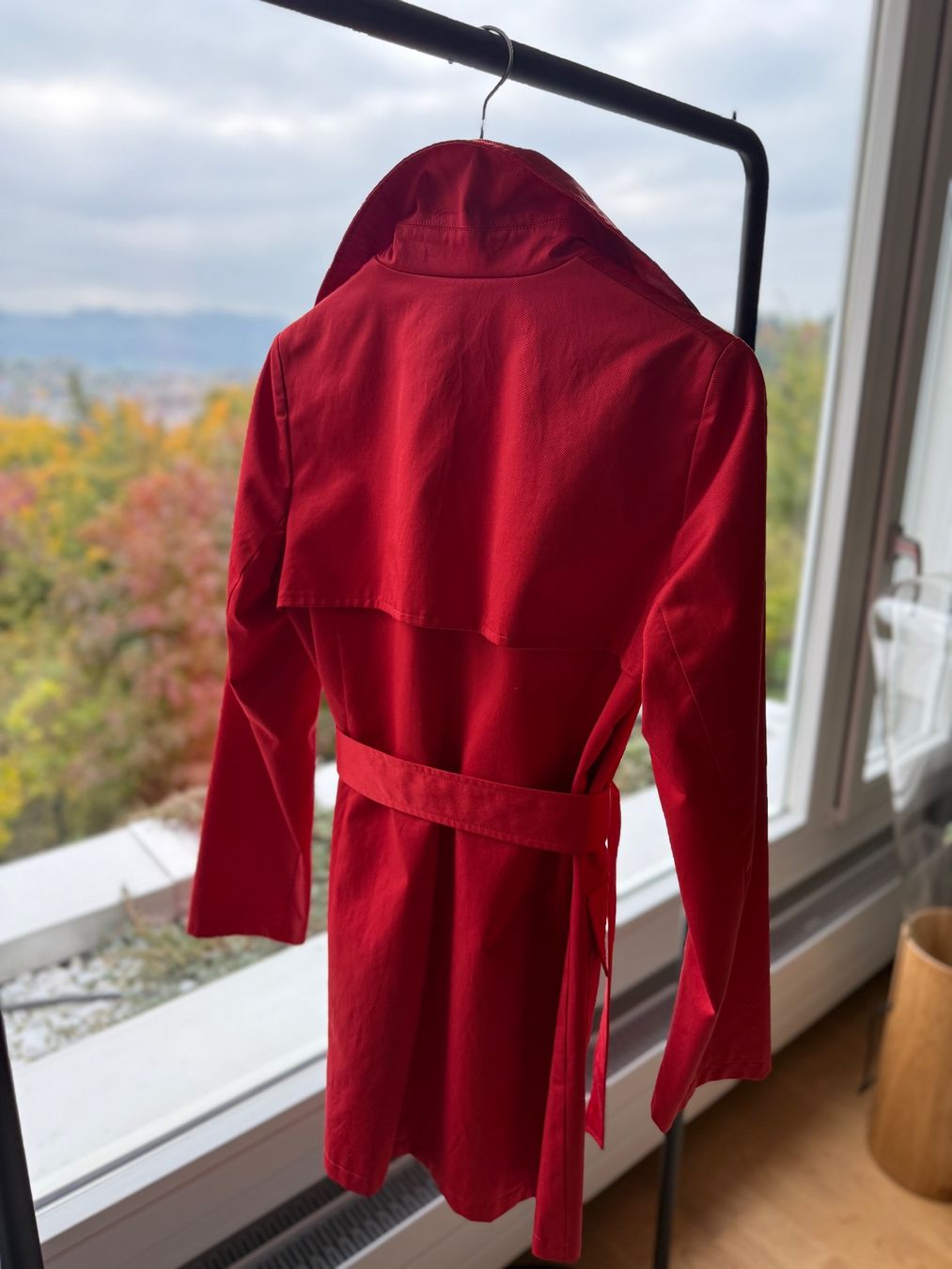 Globus Cappotti: Trenchcoat GLOBUS, rot – Usato da Gümligen venduto da hookedonsales 2