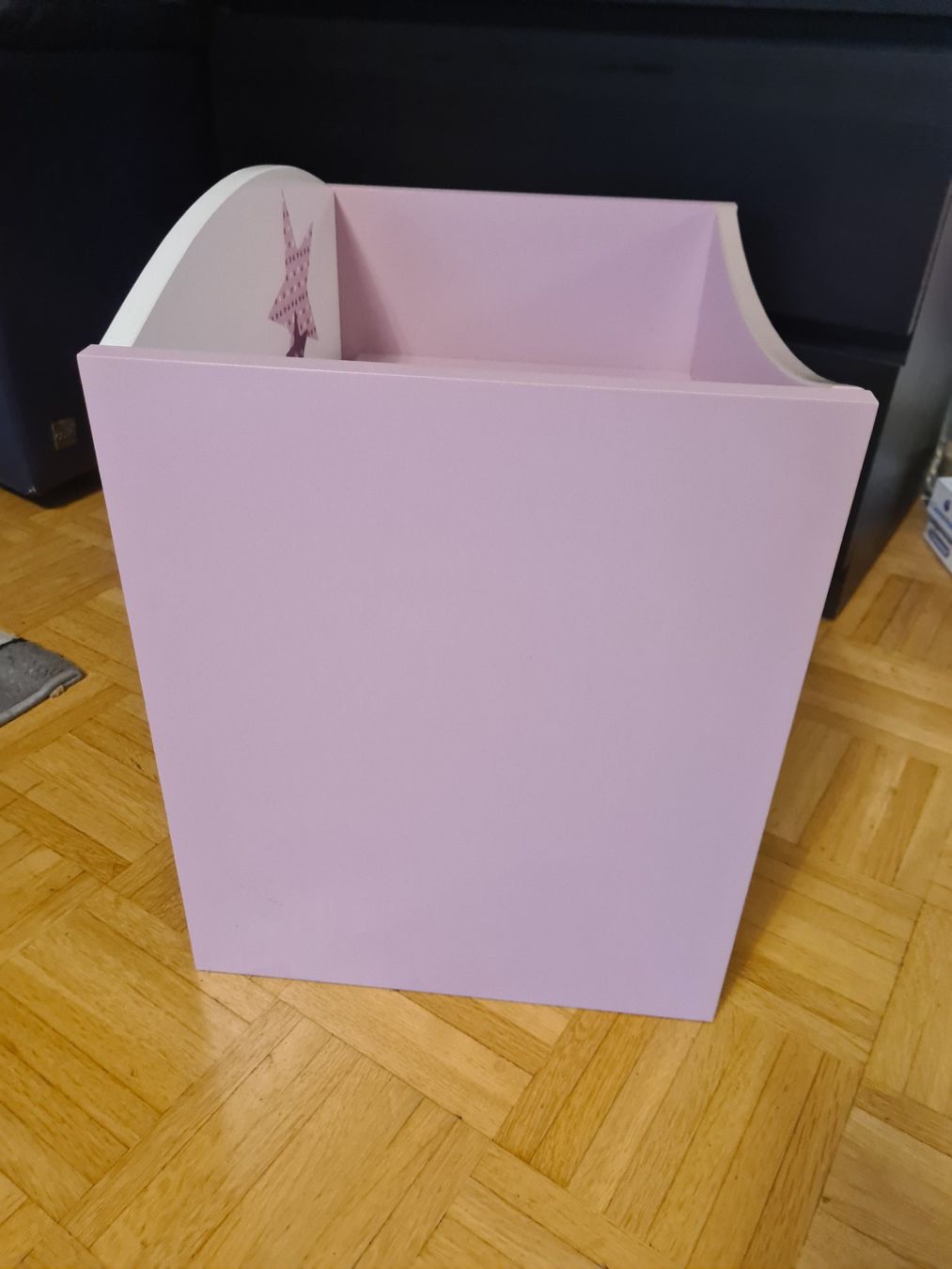 Comodini: Rosa Nachttisch mit Sternenmuster - Kinderzimmer Möbel – Nuovo (secondo la descrizione) da Biel/Bienne venduto da KatarinaFilip 3