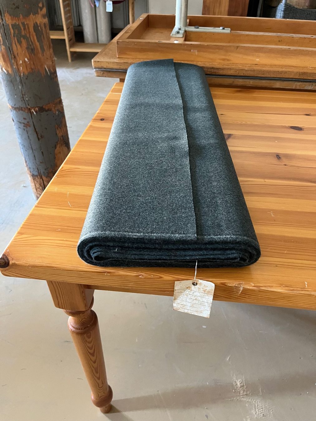 Tessuti: Stoff, Meterware, Textil, Filz- oder Lodenstoff, 4.5 Kg – Usato da Netstal venduto da spaltflo01 1