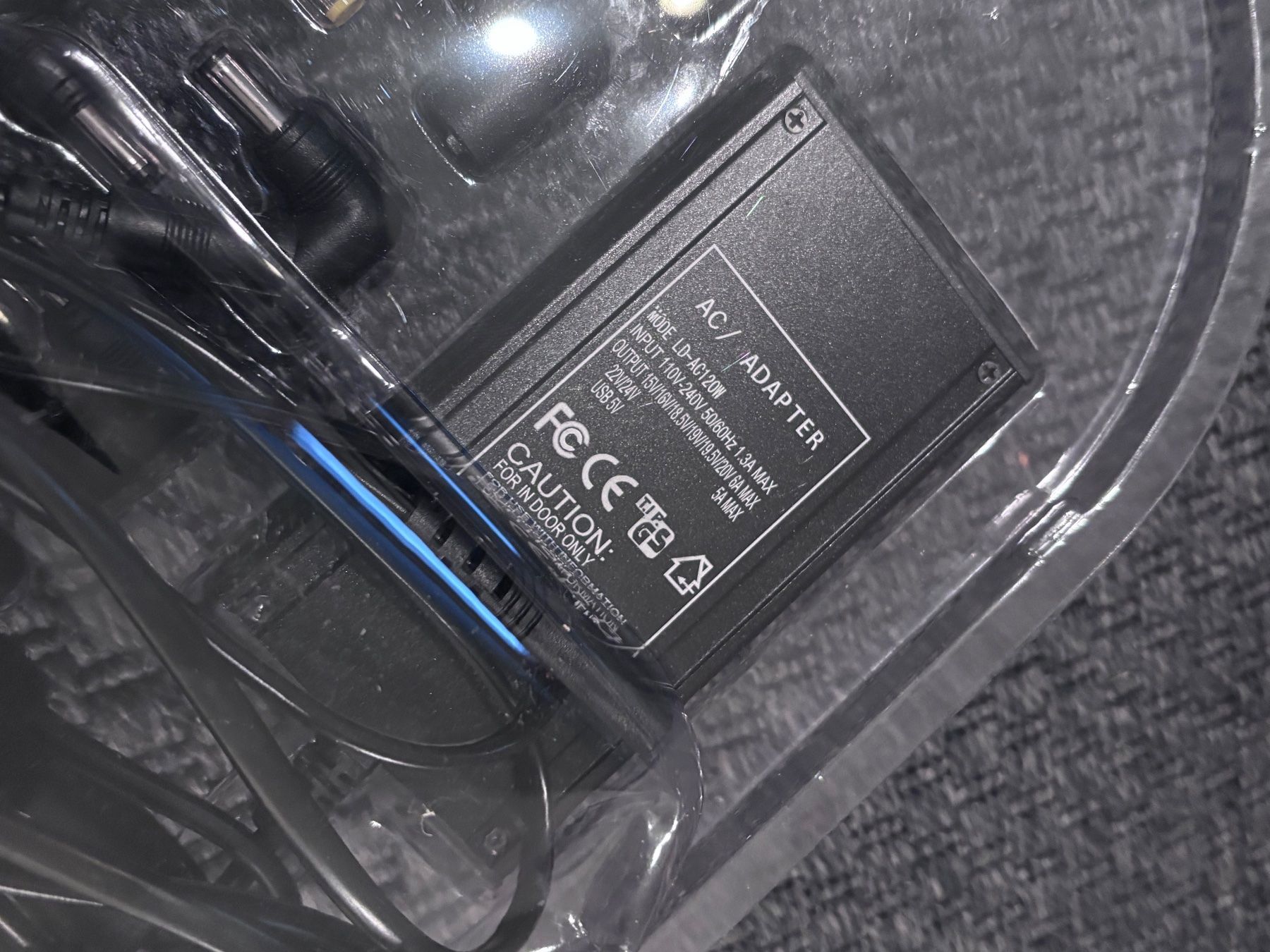 Unità & Adattatore: Universal 120W 12V PC Notebook Laptop Power Adapter – Usato da Broc venduto da supach 1