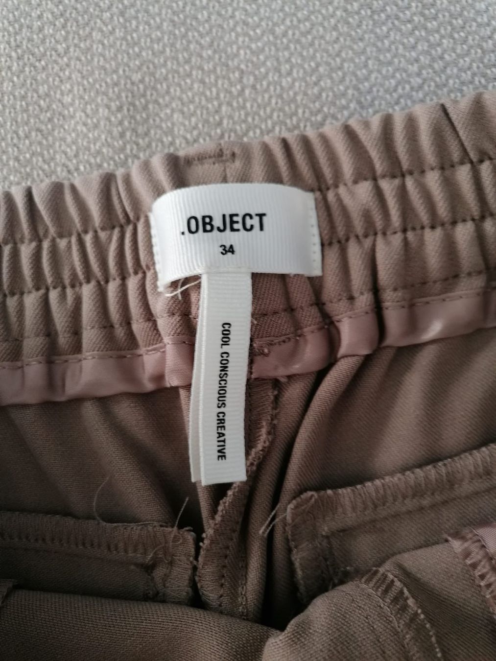 Only Hosen: Khaki Shorts Gr. 34 – Gebraucht aus Winterthur von Arkadii 2
