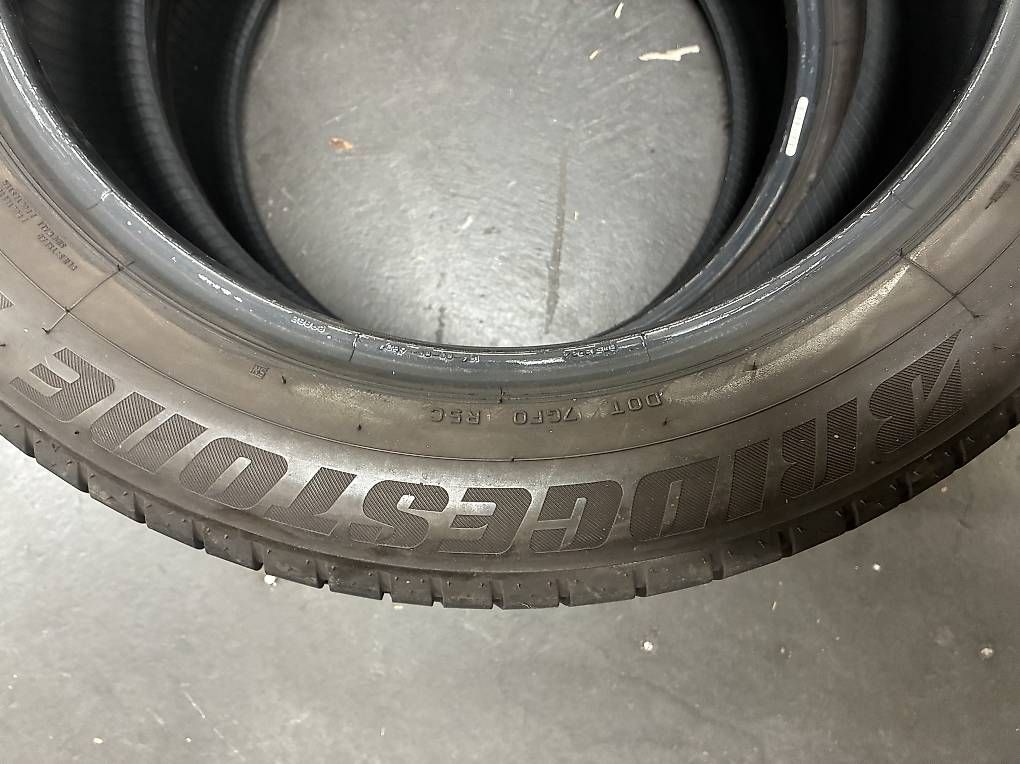 Sonstiges Schreiben & Zeichnen: Sommerreifen Bridgestone 235 55 19 – Gebraucht aus Neuenhof von Gt5.Performance_