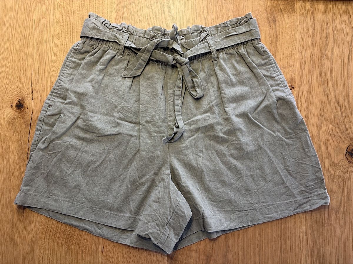 Lots de vêtements: Kleiderpaket Gr.L – D'occasion à Arth par ssu_8v2j 7