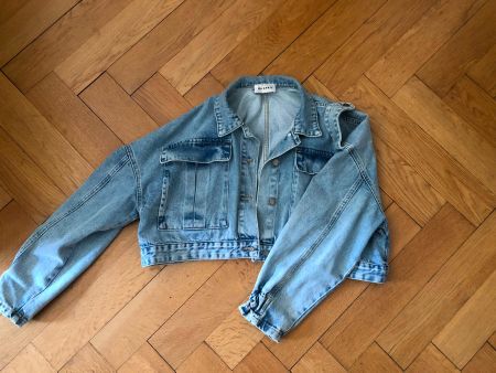 tolle kurze Jeansjacke von Oh April