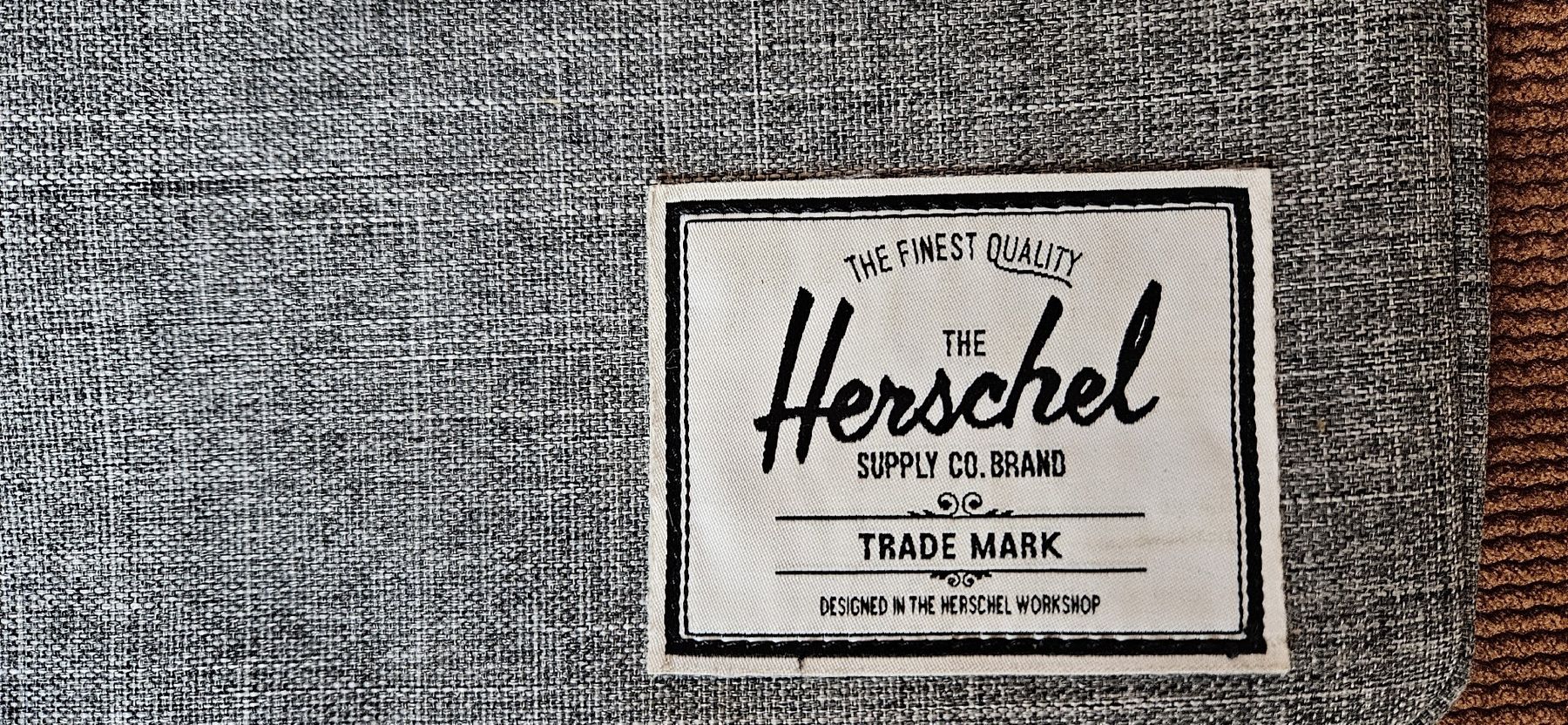 Borse: Herschel Laptoptasche grau – Usato da Rombach venduto da ThriftBetter 1