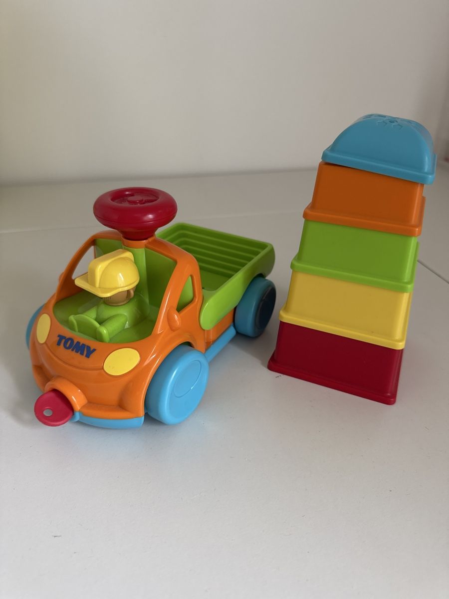 Tomy Giocattoli: Tomy Spielzeugauto – Usato da Baar venduto da Tasha04