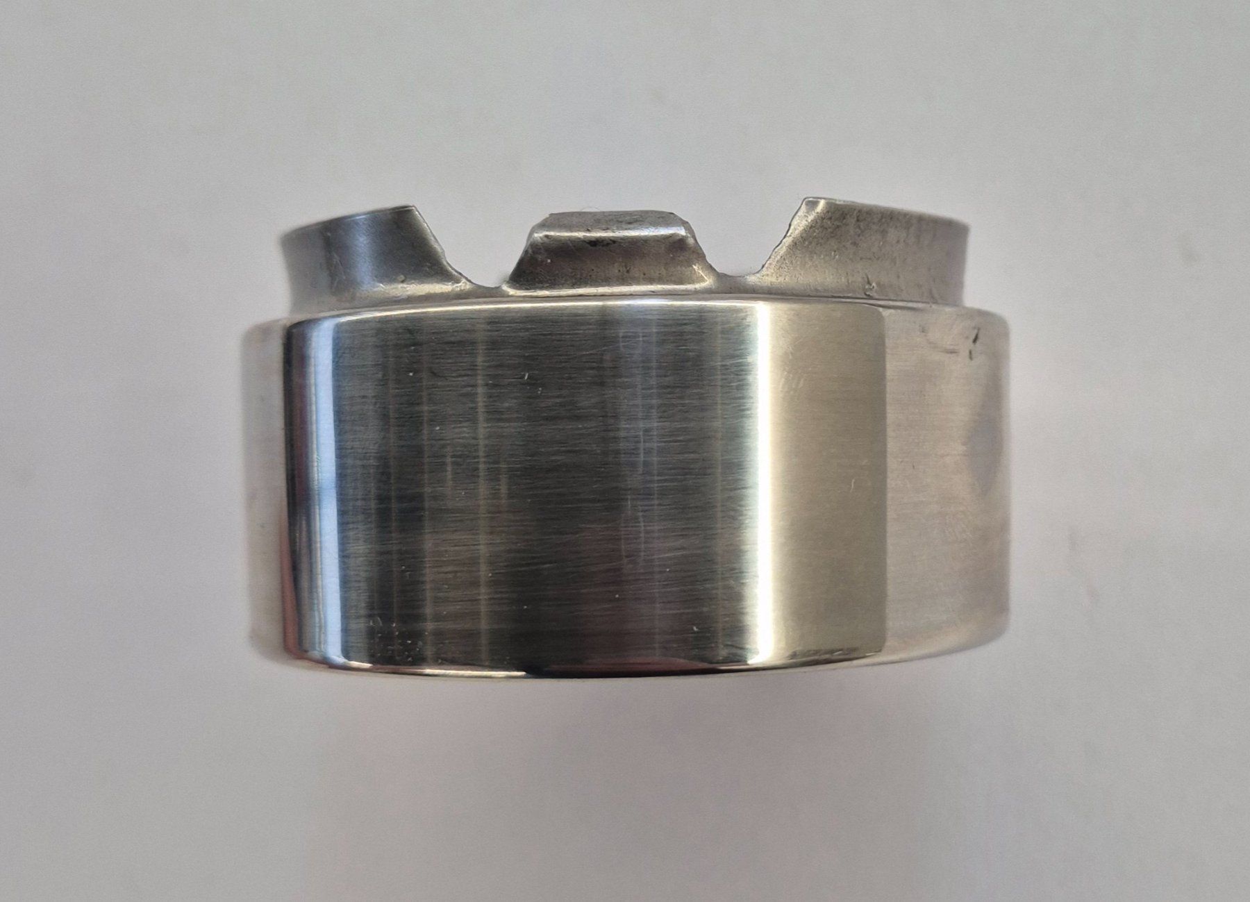 BMW Tutti pezzi di ricambio auto: 1 Original BMW 3er E30 Nabendeckel – Nuovo (secondo la descrizione) da Bremgarten AG venduto da Osella5 2