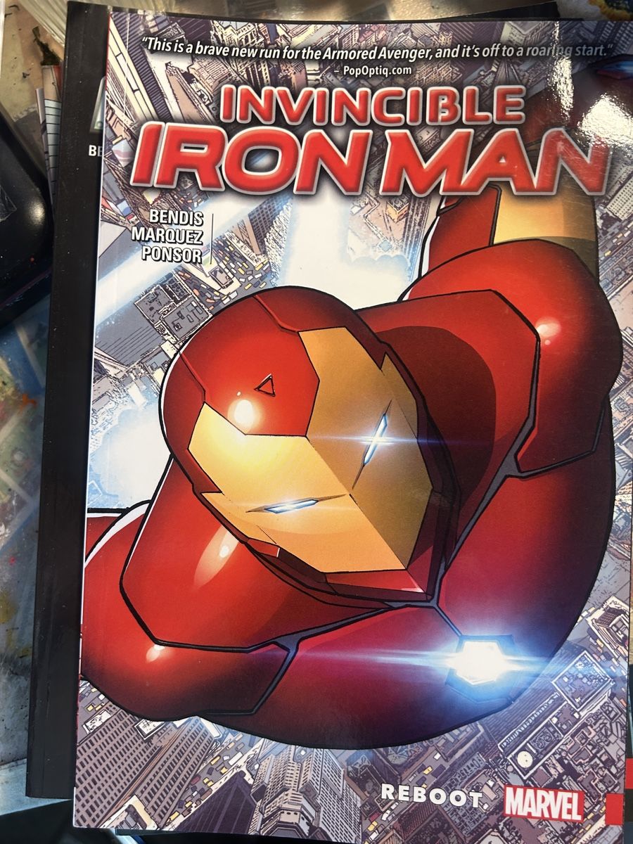 Fumetti: Invincible Iron Man Comic Book - Bendis, Marquez, Ponsor – Usato da Kappel SO venduto da JLcardgeek