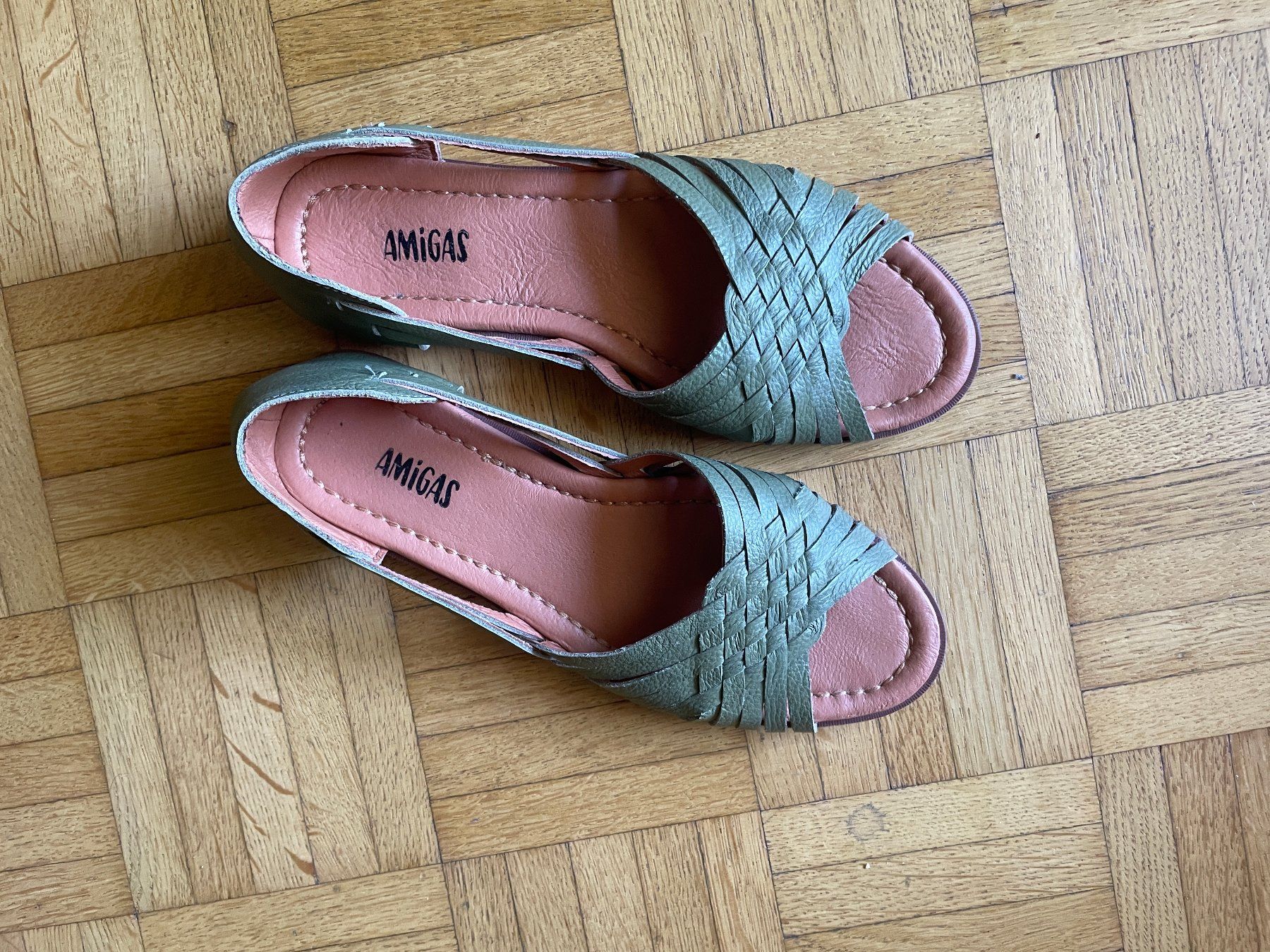 Damenschuhe: Amigas Sandals – Gebraucht aus Zürich von jandra01
