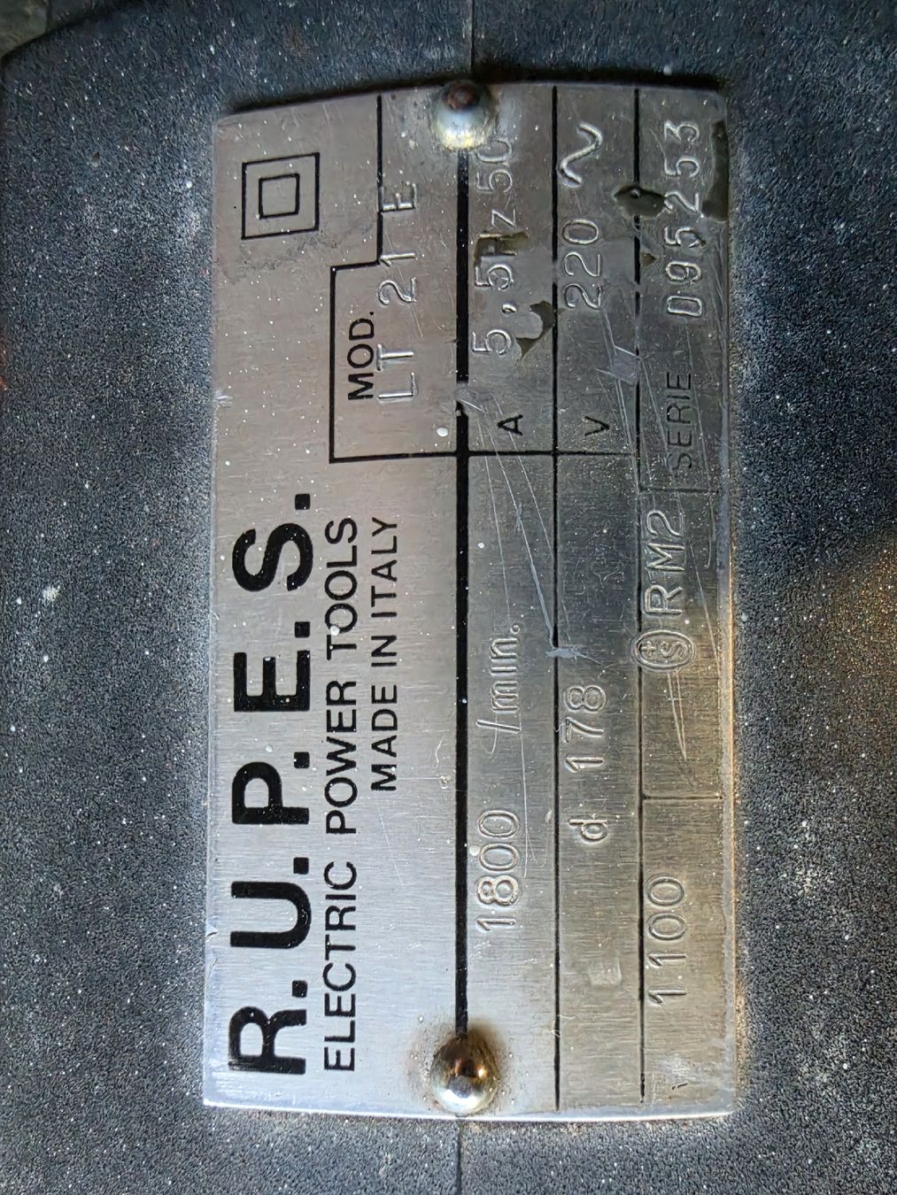 Tous les outils: Poliermaschine – D'occasion à Malters par Luk_98w8 2