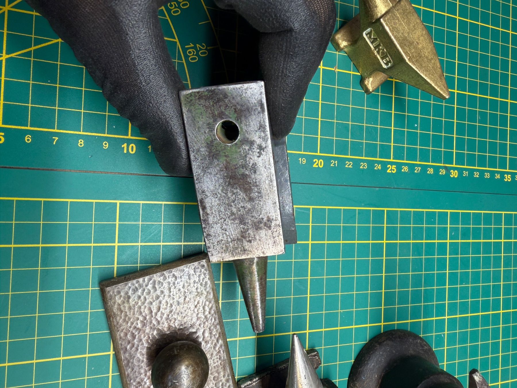 Attrezzi da lavoro: Amboss lot – Usato da Niederhasli venduto da swissbrocki 4