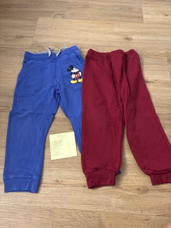 Trainerhosen 104