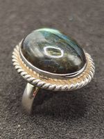 Vintage 925er Silber Ring mit Natur Labradorit Top