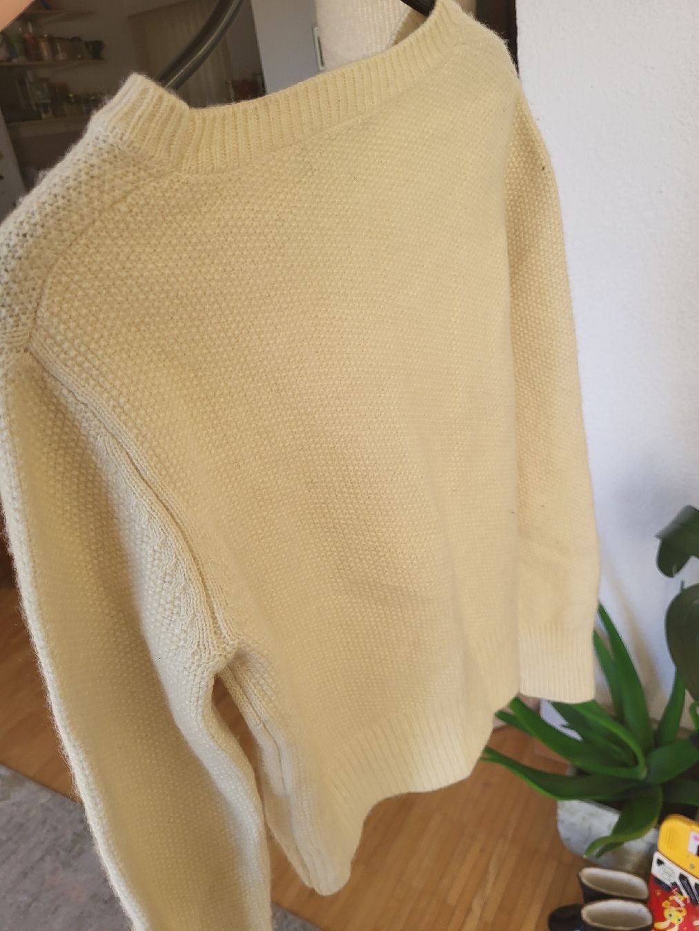 Max Mara Maglioni & Felpe: MaxMara Strickpullover Studio, Kashmir, Gelb, Gr. S, Top! – Nuovo (secondo la descrizione) da Winterthur venduto da rab_tr8n 3