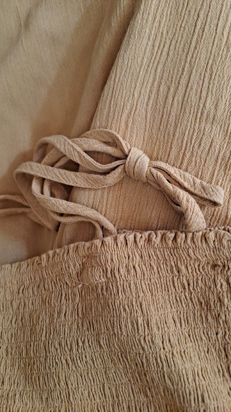 Robes: Robe jaune boutonnée taille S – Neuf (Voir description) à Rolle par Loutre84 5