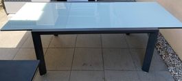 Table de jardin, Cadre aluminium plateau verre