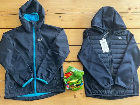 Neuwertige Jack Wolfskin Regenjacke & Neue Stepp- Jacke 134