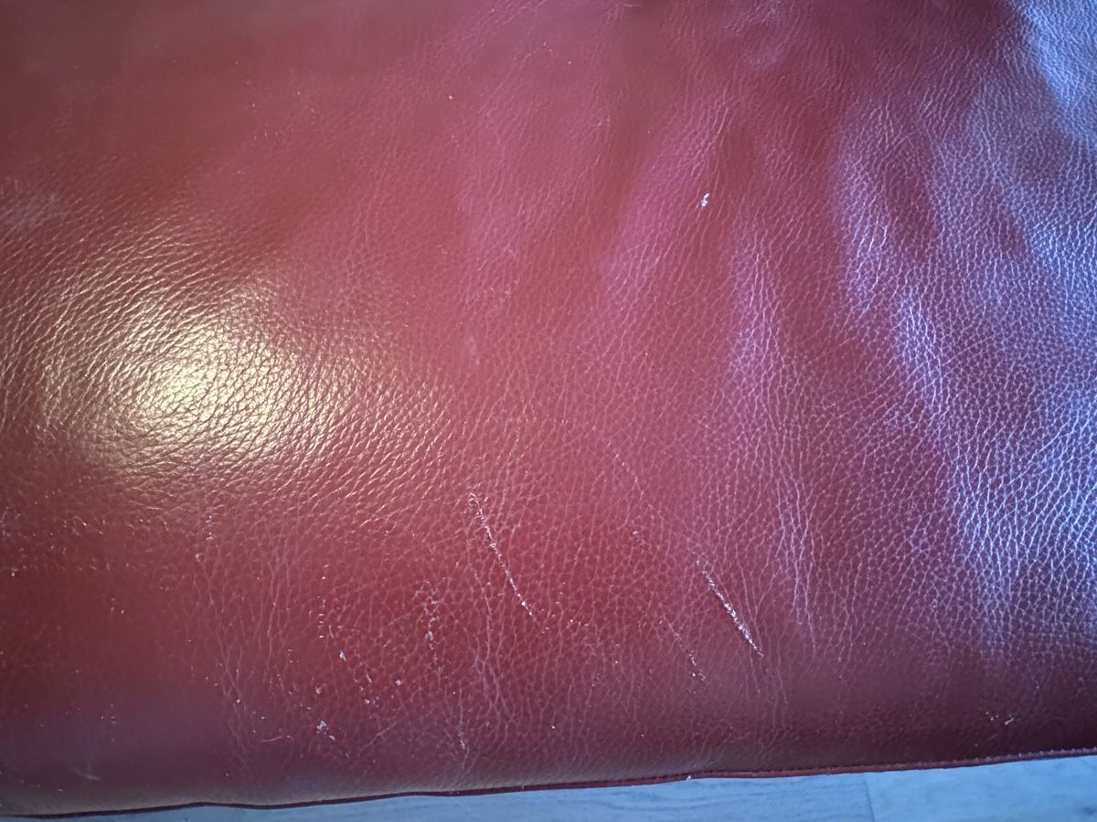 Divani: Rotes Ledersofa – Usato da Freudwil venduto da dihuepe 2
