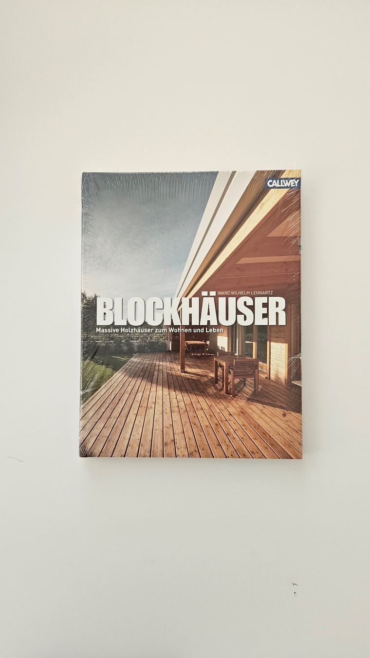 Livres: Buch Blockhäuser Callwey – Neuf avec emballage d'origine à Zürich par sal_wlh8