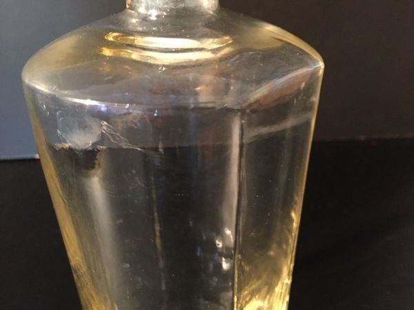 Bottiglie: alte Glasflasche – Usato da Einsiedeln venduto da Brocki59 3