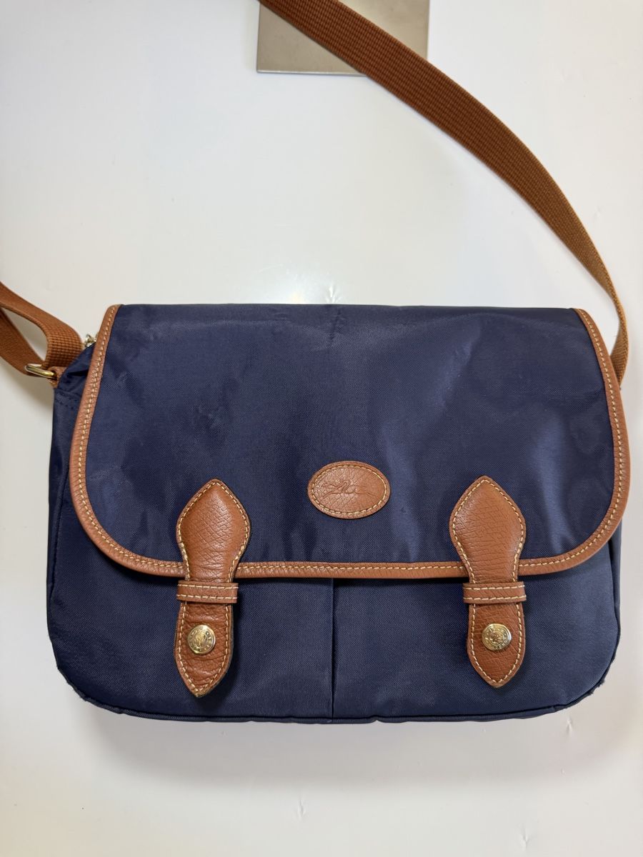 Longchamp Borse da donna: Longchamp Le Pliage Umhängetasche Original – Usato da Vionnaz venduto da b_f_d_r_g 2