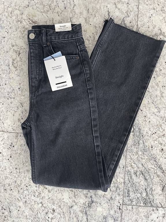 Pantaloni: Pantaloni neri Pull&Bear – Usato da Ascona venduto da eli_nq6c