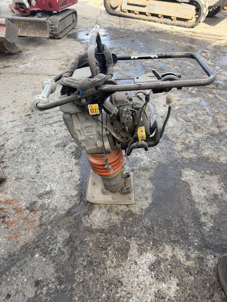 Tutte le macchine: Stampfer Mikasa MTX-70e – Difettoso da Niederbipp venduto da baggerch