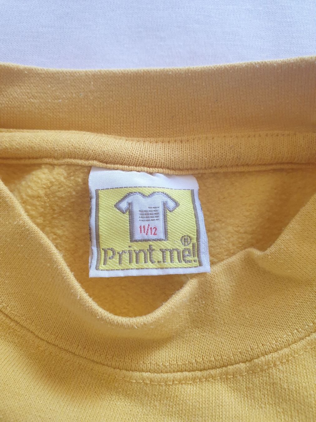 Maglioni & Felpe: Spongebob Schwammkopf Pullover 11/ 12 Jahre gelb – Usato da Winterthur venduto da ivo_hmm2 2