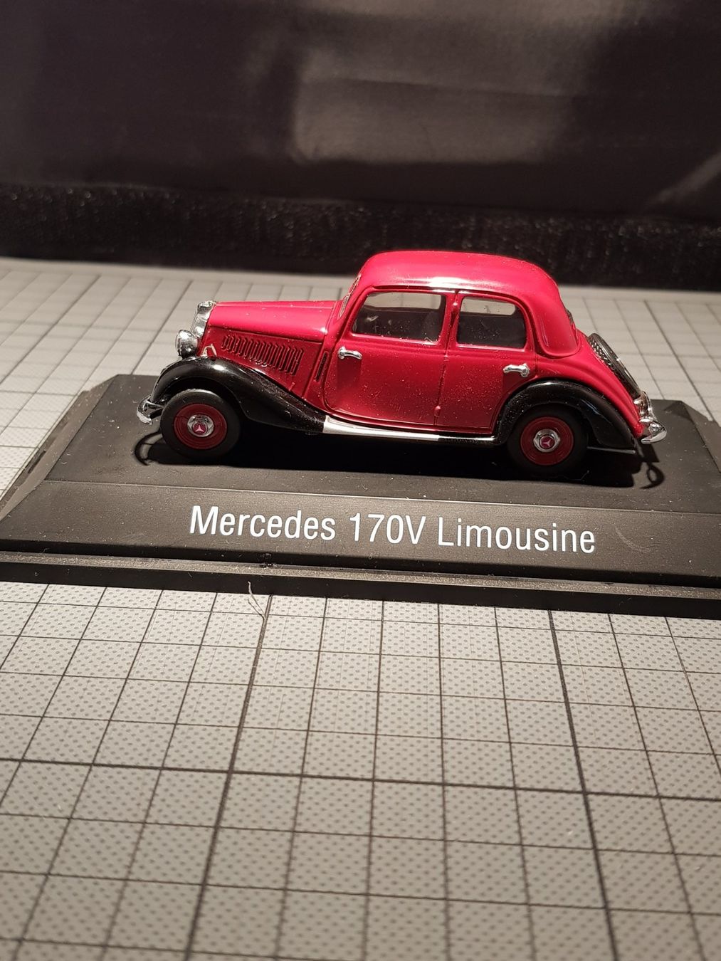 Mercedes-Benz Modellautos: Mercedes 170 V Limousine – Neu und originalverpackt aus Chézard-St-Martin von AlPat-Collections