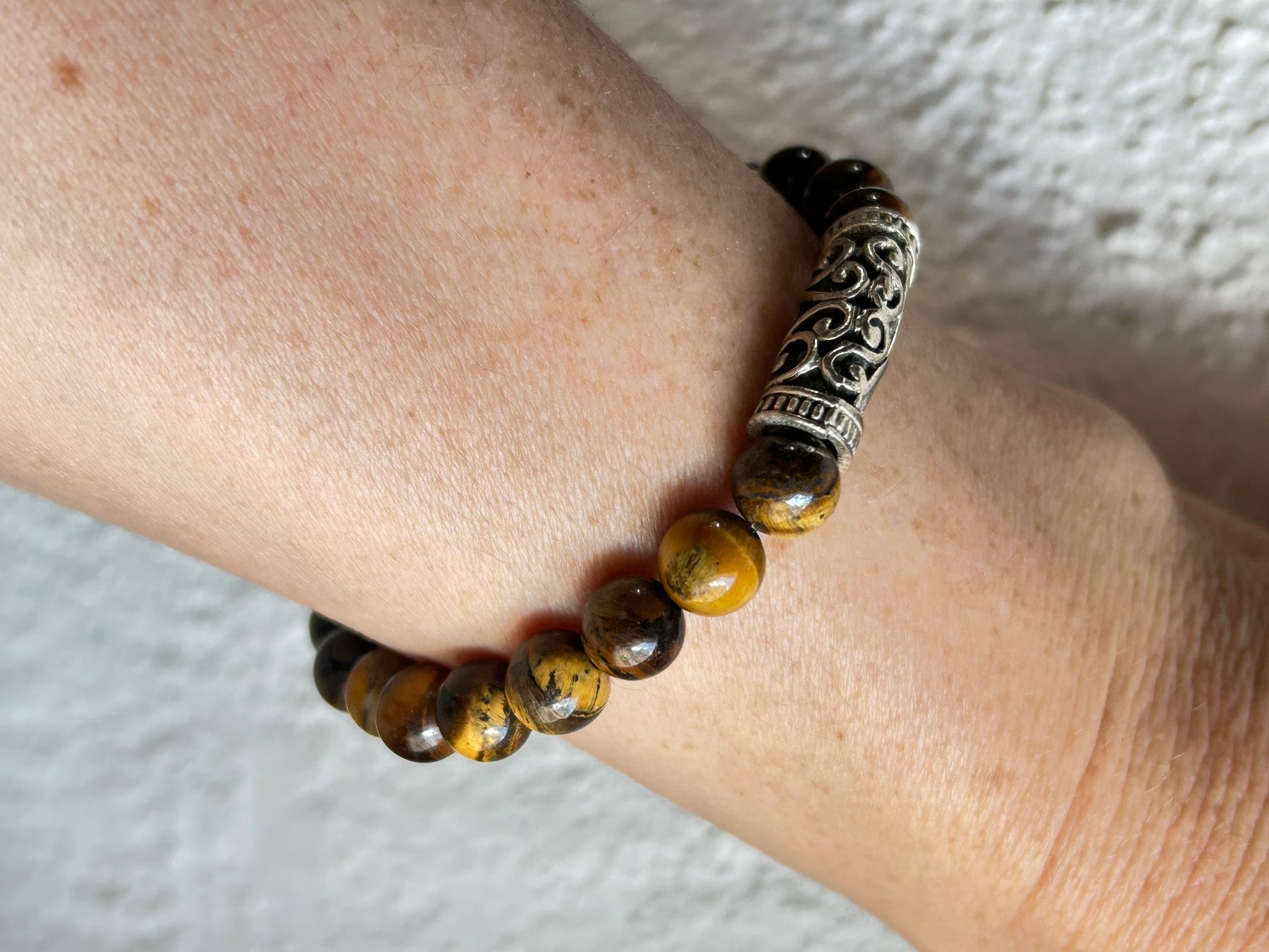 Bracciali & Braccialetti: Tigerauge Armband mit – Usato da Dittingen venduto da Bellevista 8