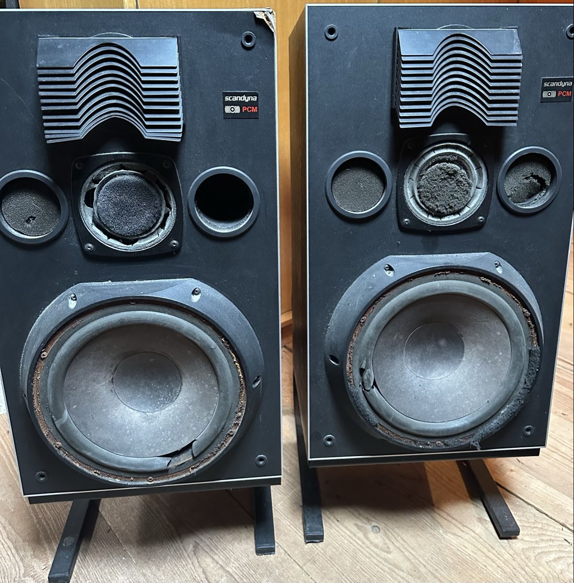 Scandyna Haut-parleurs: Enceintes Scandyna PCM 600w  – D'occasion à Couvet par Alkimix