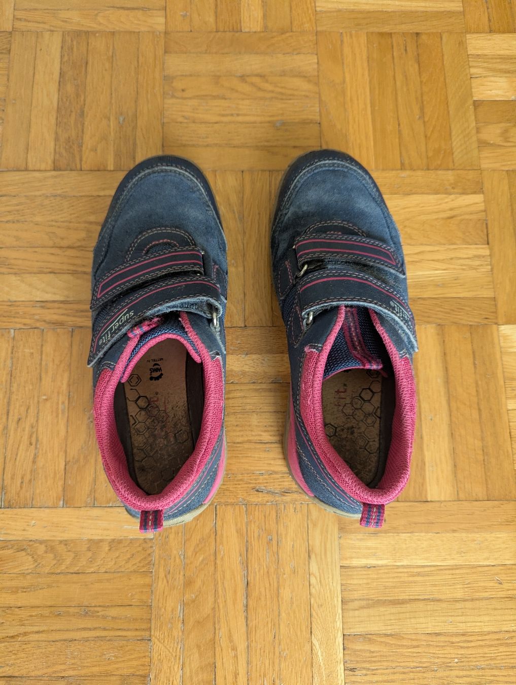 Superfit Scarpe per ragazze: Superfit Schuhe Mädchen Grösse 35  – Usato da Lengnau AG venduto da sus_znf9 2