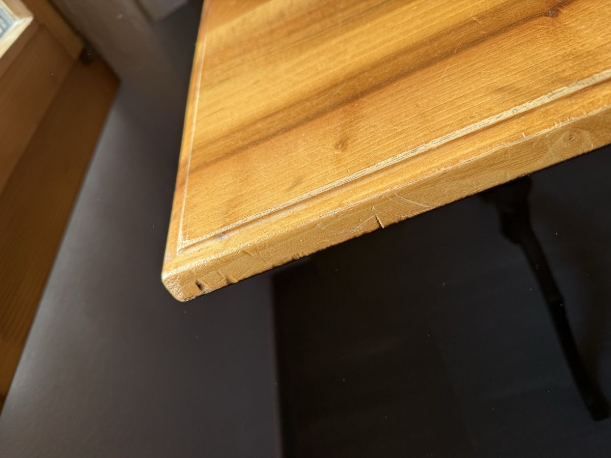 Tables: Bistrotisch/Beizentisch mit Gusseisenfuss – D'occasion à Hombrechtikon par ginettina 2